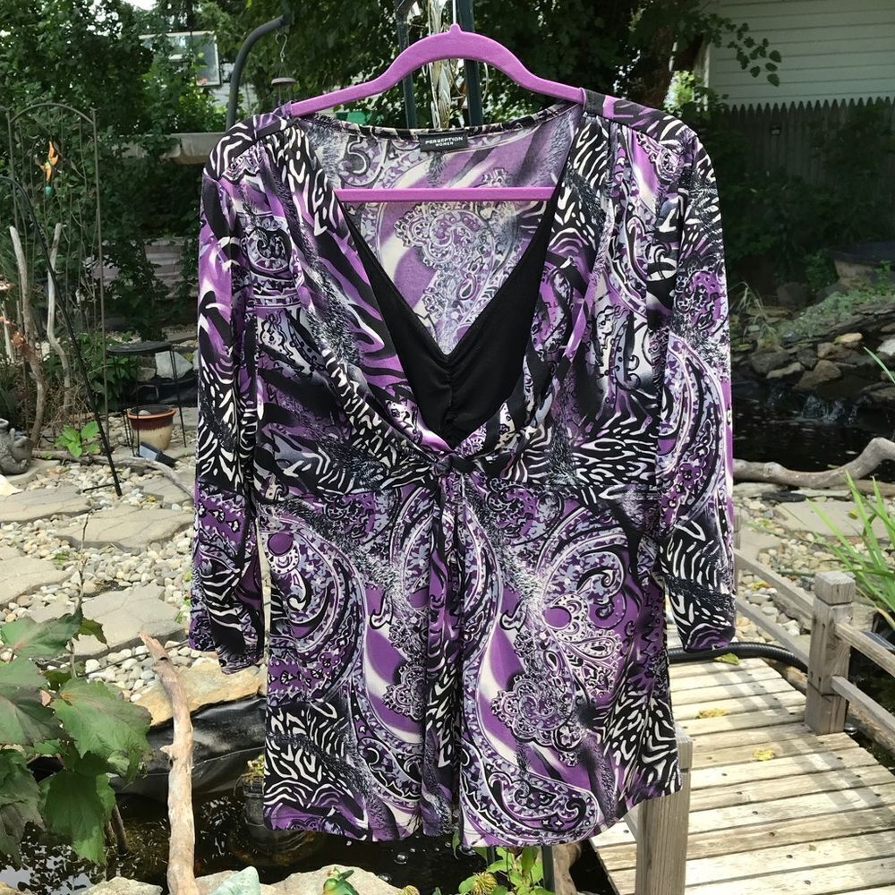 Purple and Black Paisley Pattern V-neck Tunic